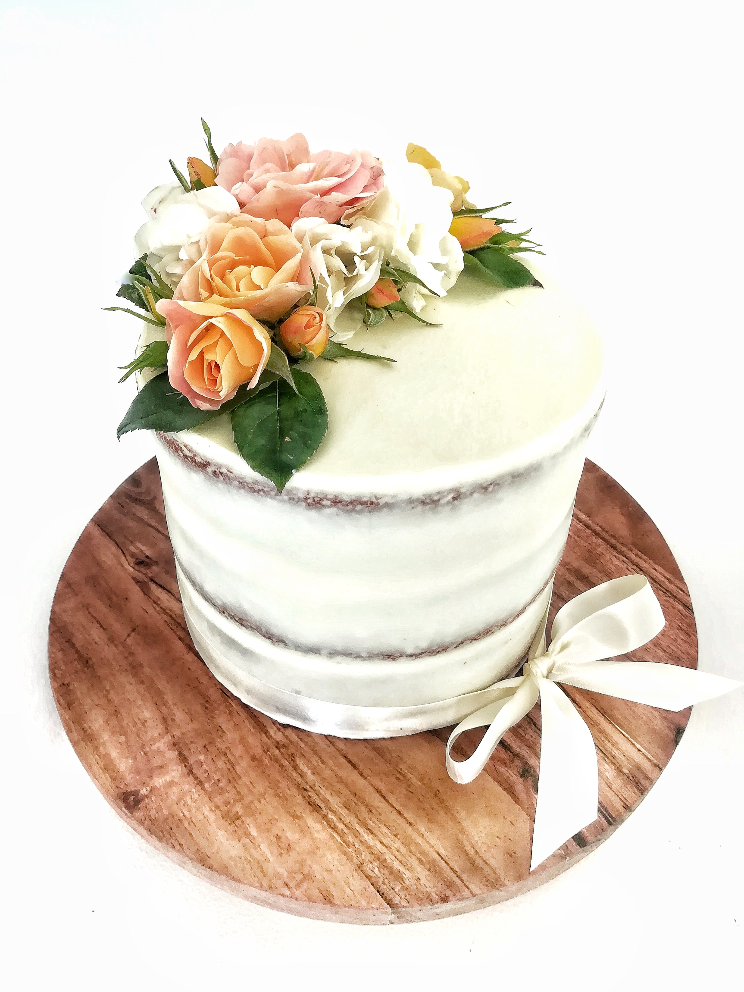 Semi-Naked Wedding Cakes: Simply Stunning, Beautifully Delicious.