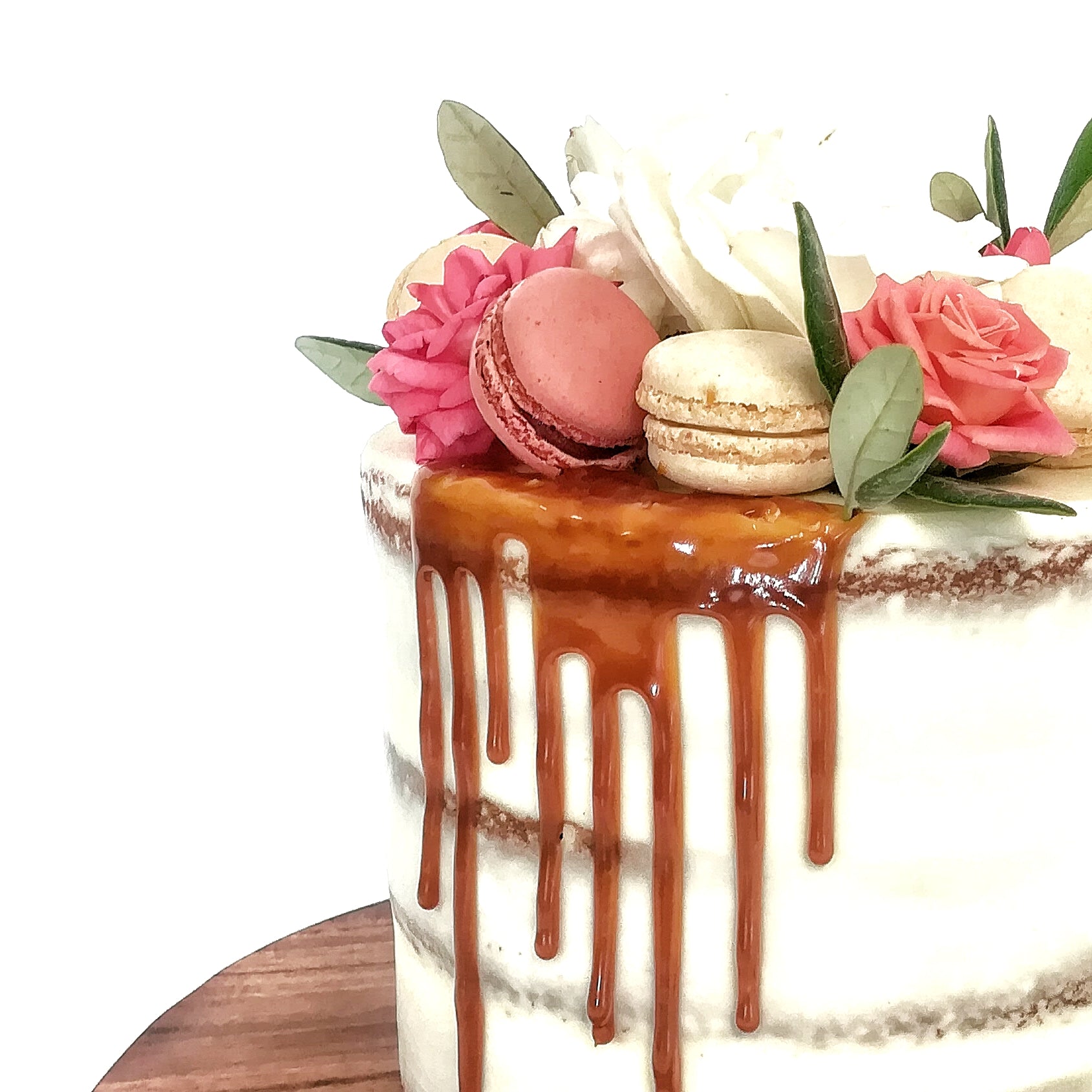 Semi-Naked Wedding Cakes: Simply Stunning, Beautifully Delicious.
