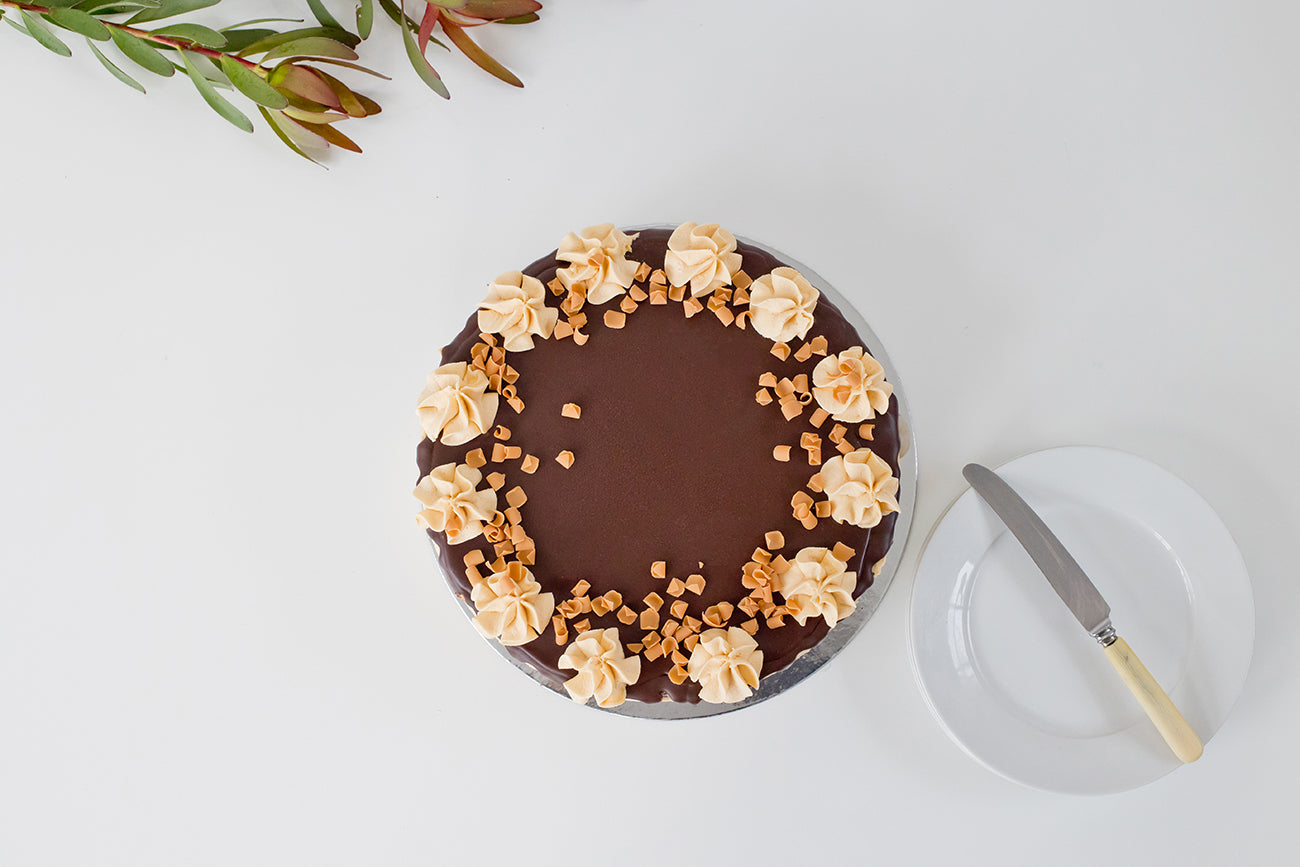 Chocolate Salted Caramel Drip Cake